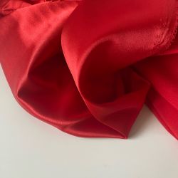 Атлас стрейч красный 7 