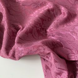 Гипюр на атласе розовый 