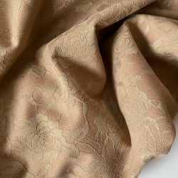 Гипюр на трикотаже бежевый 